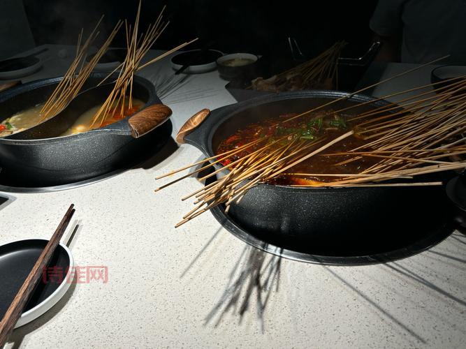 探秘万曦媛：清新脱俗的外形与不可忽视的魅力