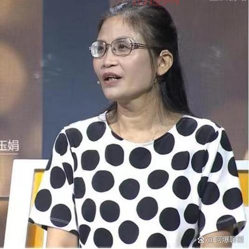 粗心保姆误扔3枚钻戒价值20万，该如何是好？