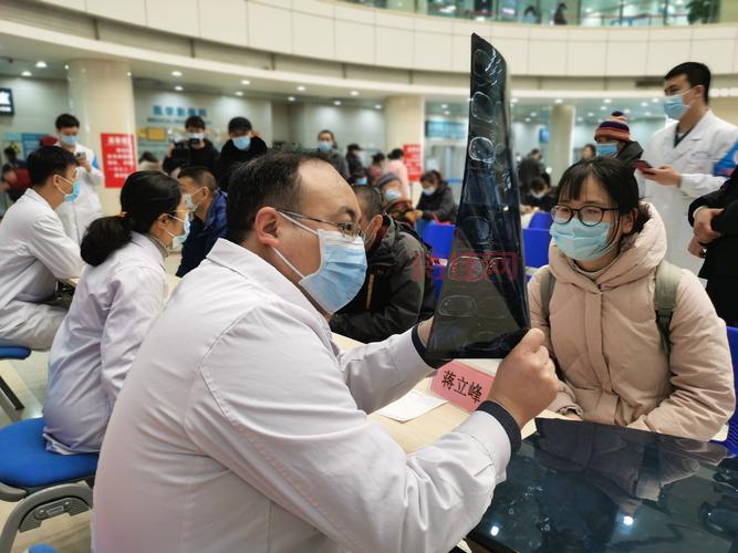 河南：力争月底前实现社会面清零