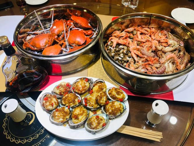 年轻人搞钱上门做饭一单上千