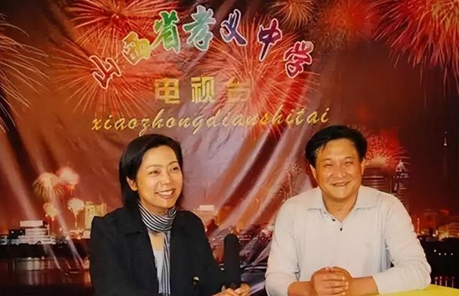中国女排“五冠王”梁艳，退役后嫁普通丈夫，女儿是清华博士