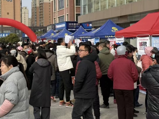 东至县大渡口镇：春暖皖江 送岗下乡