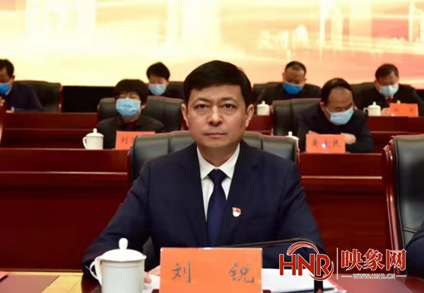 濮阳县三级干部会议在县影剧院召开