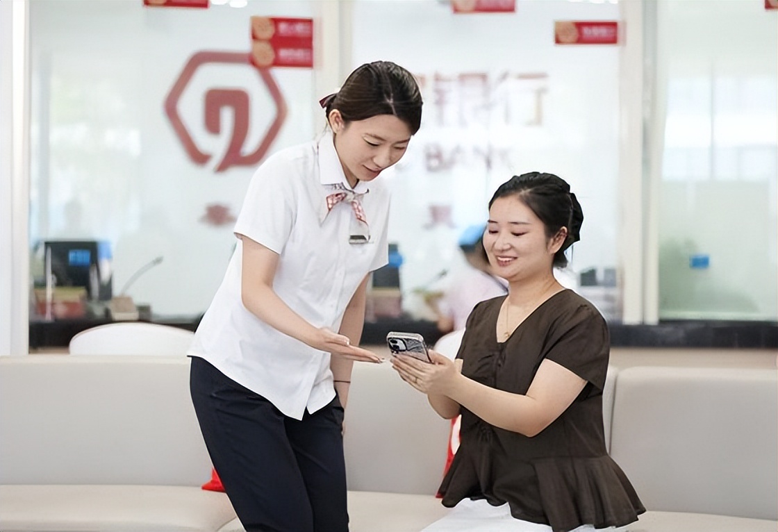 “区块链+版权+金融服务”启航：《吉祥豹》数字版权首期售罄