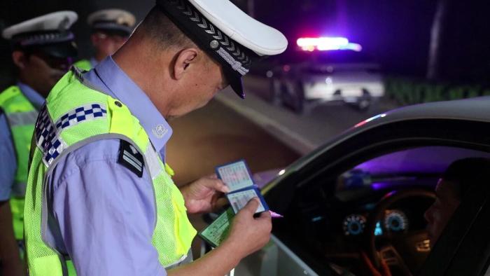 博兴60岁老交警尹洪军：退休在即，坚守一线不褪色