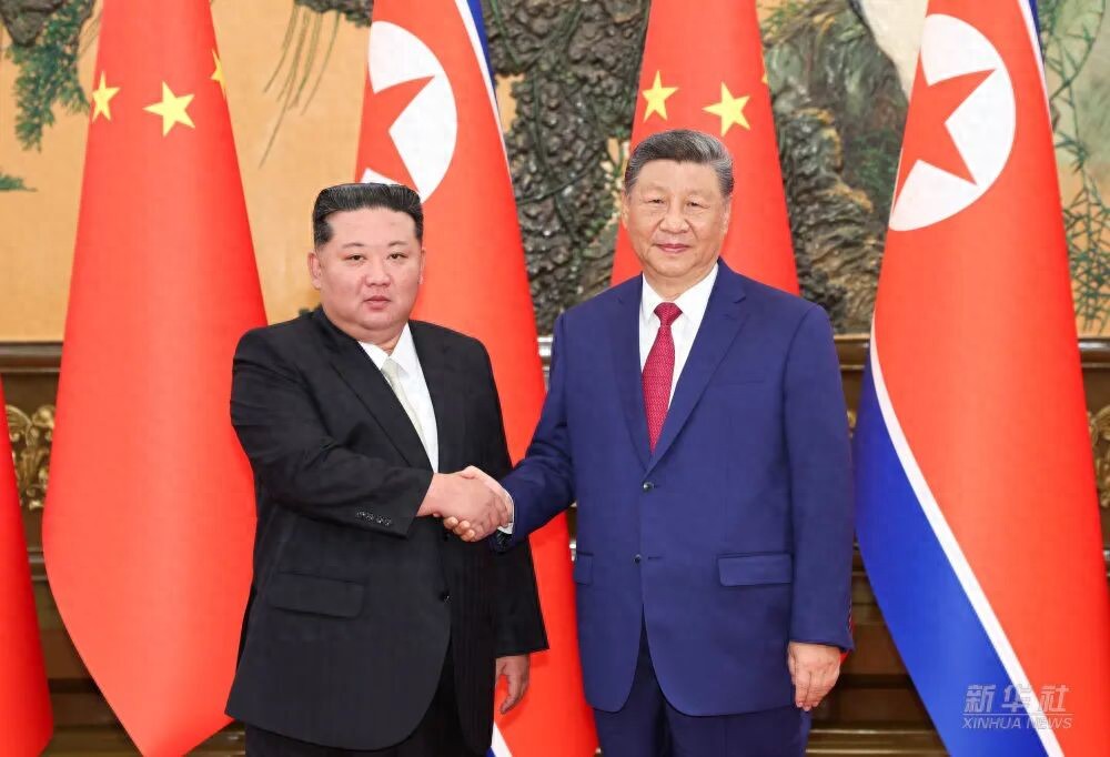 习近平同朝鲜劳动党总书记、国务委员长金正恩举行会谈（详讯）