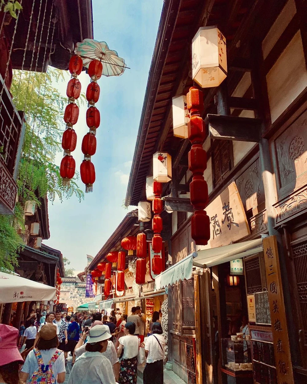 【成都自由行攻略】成都推荐打卡的景点、交通、美食和酒店等全攻略
