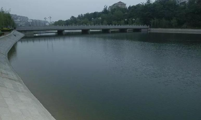 他是二炮军官，请假回家未归，上级打电话询问却意外得知其死讯