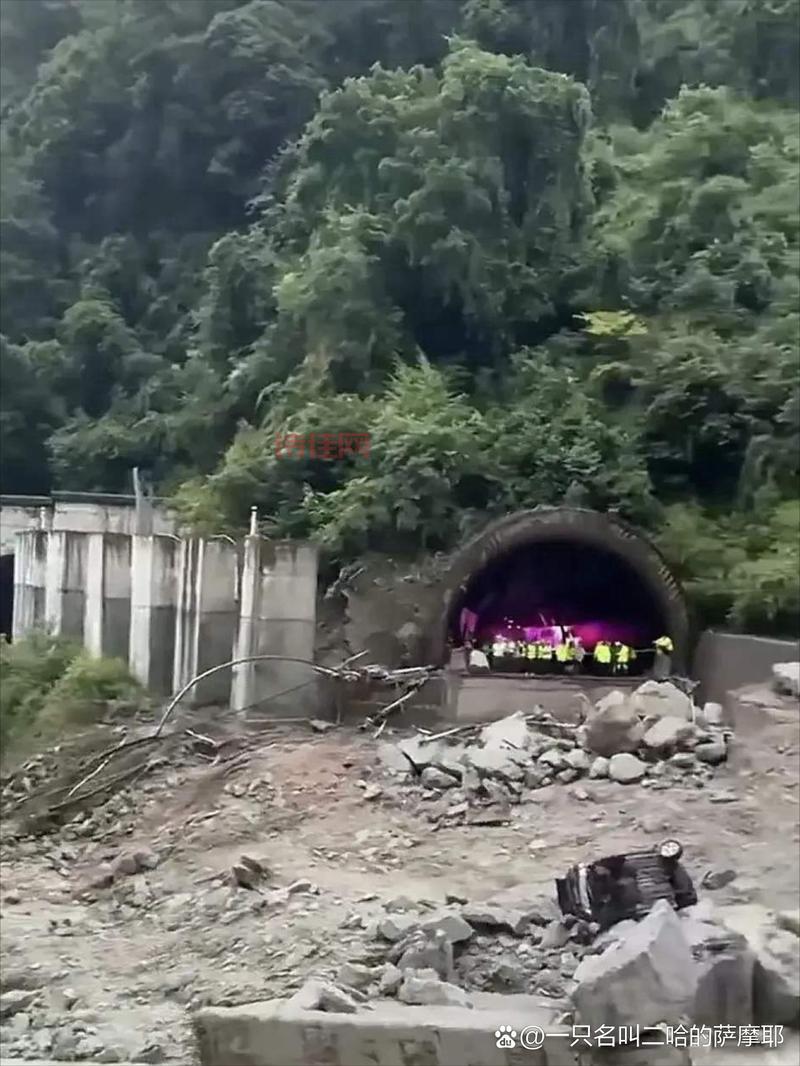 四川一在建桥发生垮塌怎么回事？原因曝光！