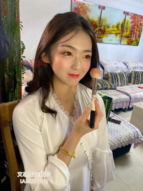 结婚当天新娘还上课，学霸的世界我不懂！