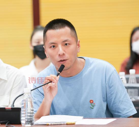 想了解伟大征程导演吗？这篇文章让你全面认识他！