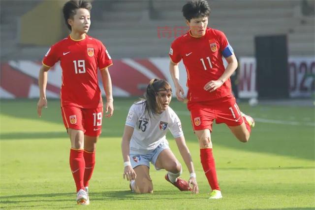 女足问能送冰墩墩吗