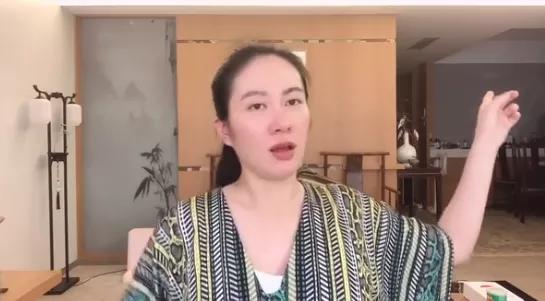 艺人吸毒源于空虚？叶璇曝圈内艺人吸毒后行为疯狂，拿剑敲老前辈