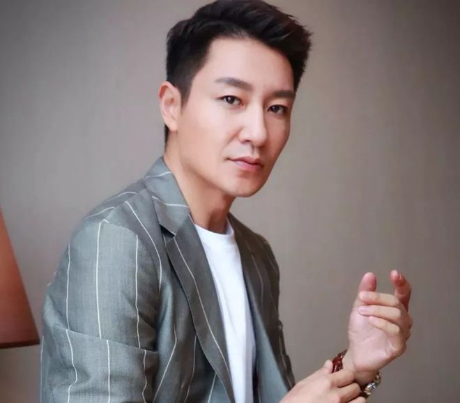 怒了！26日深夜，演员李宗翰突然晒出了诊断报告，并且严正声明