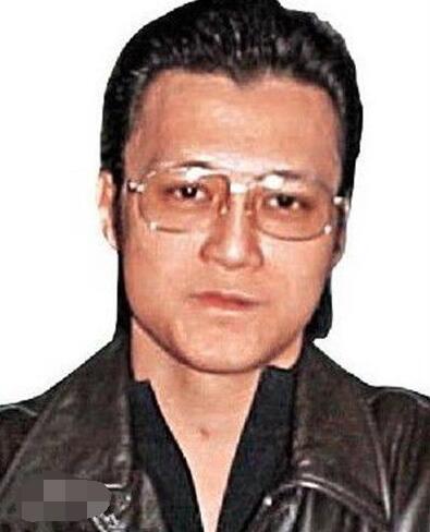新义安“尖东霸王”李泰龙，向华强马仔嚣张跋扈，最终难逃被截杀