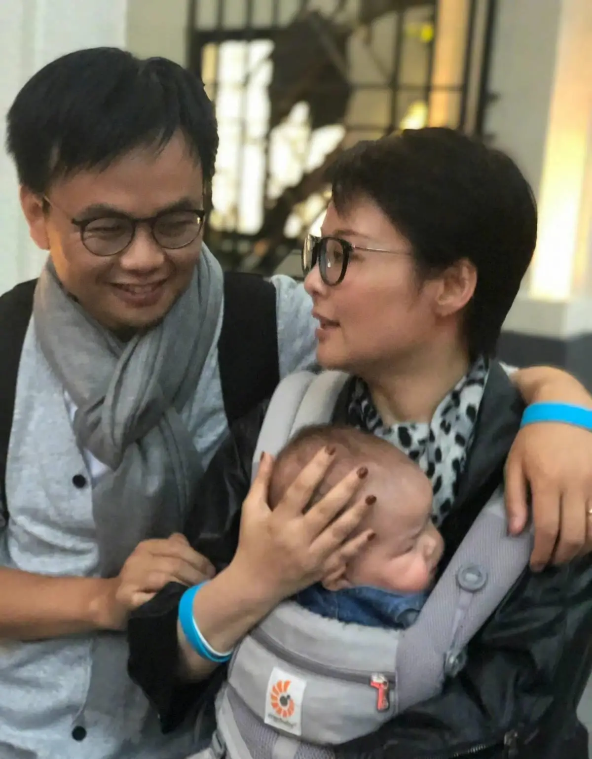 袁立：嫁给了外国人，才会知道中国男人的好，三婚终于收获幸福