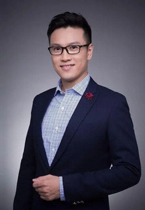 《今日关注》五大天王集体退出，李静雯在巅峰期出走，薛乐搞带货