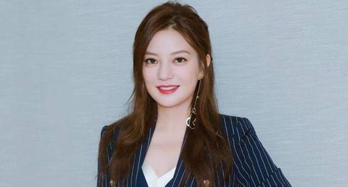 徐威独宠袁立12年却娶了张怡宁，袁立输在了哪里，如今现状如何