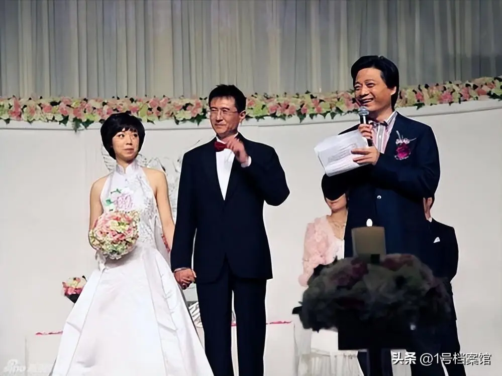 徐威宠袁立12年, 为什么转身娶大魔王, 张怡宁背后的故事