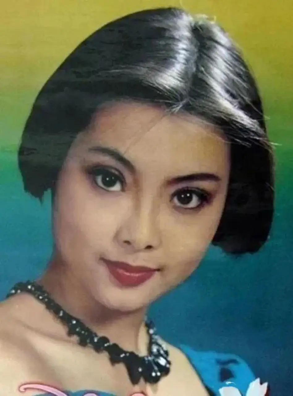 袁立与他同居12年，将美好的年华都给了他，他却选择和张怡宁结婚