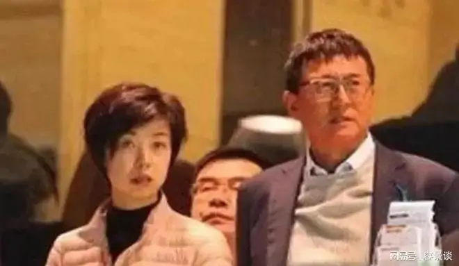与袁立分手的徐威，娶到张怡宁后，如今过得怎样？