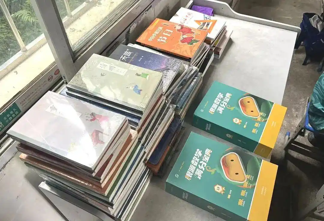 富力桃园幼儿园小小举动大大能量