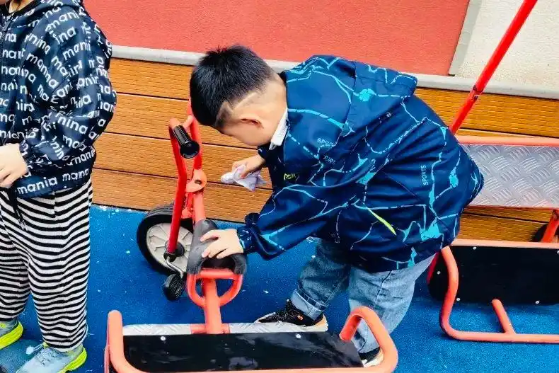 富力桃园幼儿园小小举动大大能量
