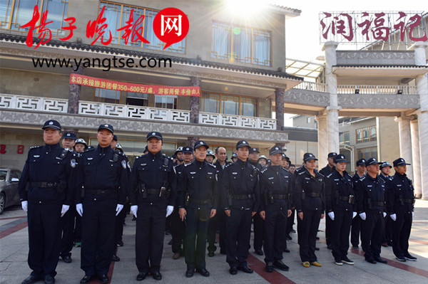 涉债2亿多元仍照常营业！昨天镇江中院近千张封条查封了这家大酒店