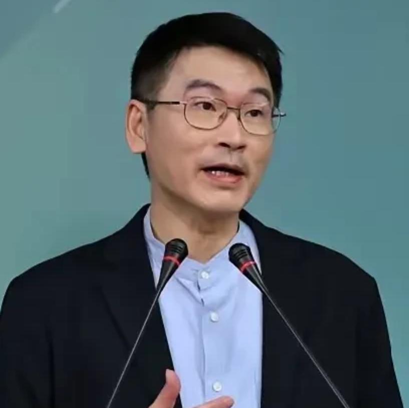 台湾23位明星被采访，创作背景解开了