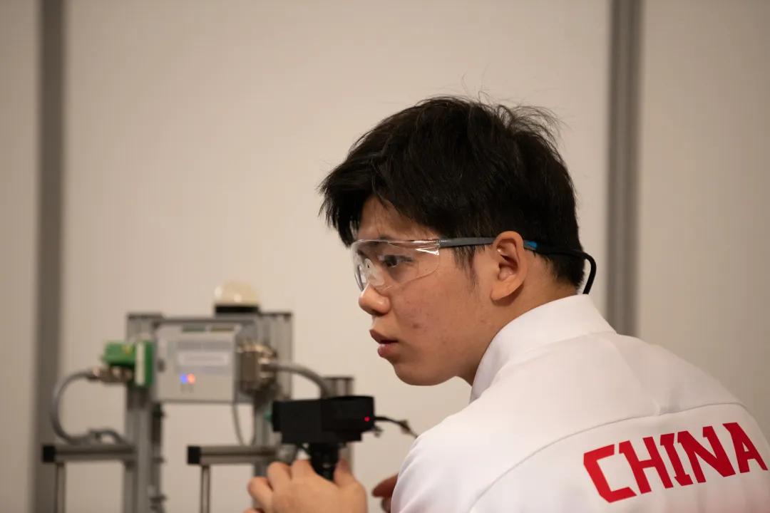 致敬！2025“感动上海”年度人物揭晓