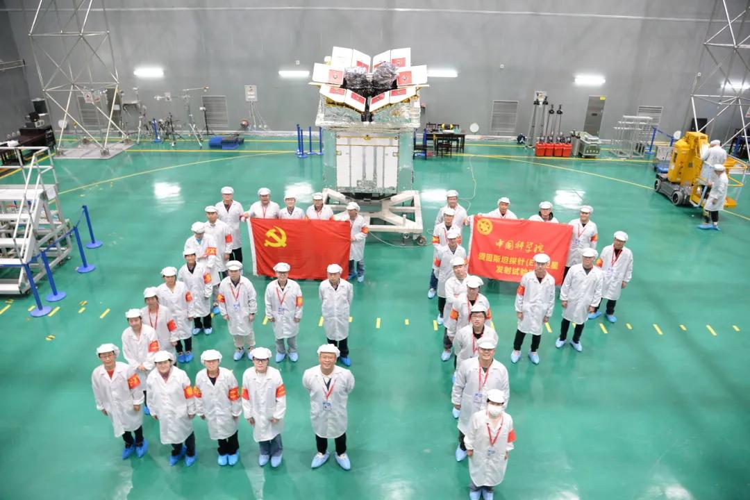 致敬！2025“感动上海”年度人物揭晓