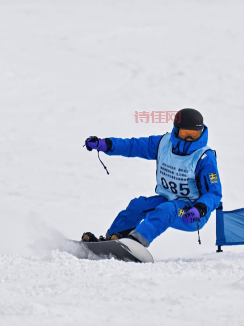 冰雪健儿高光时刻回顾，荣耀与感动并存！