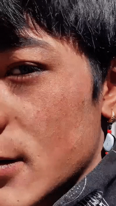 华春莹为丁真打call，这个藏族小伙凭什么火出圈？