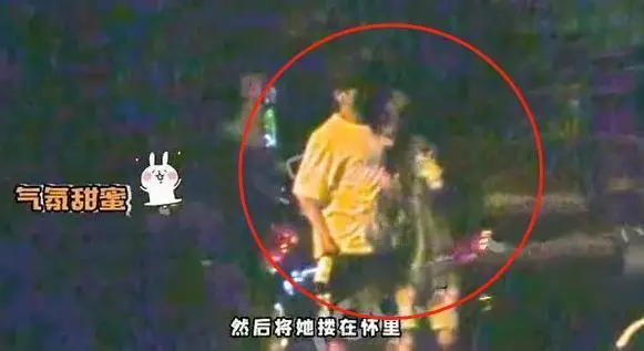 李汶翰恋情曝光，车咚易易紫，不想谈恋爱的爱豆就是如此行事