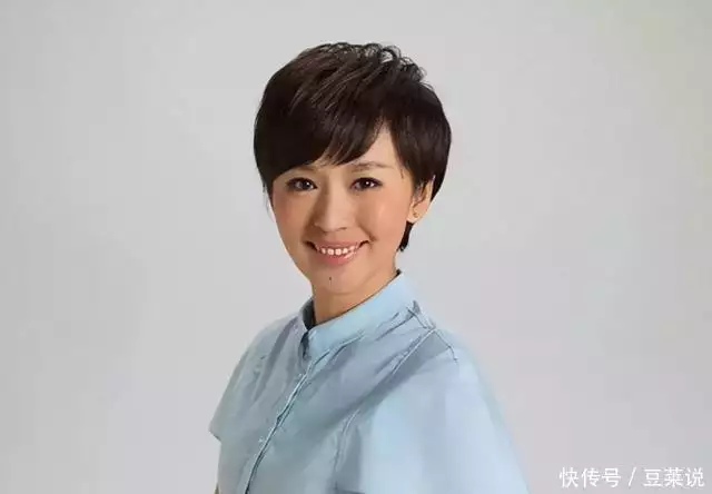 消失5年，央视“国脸”欧阳夏丹成功转行，背后原因让千万人落泪