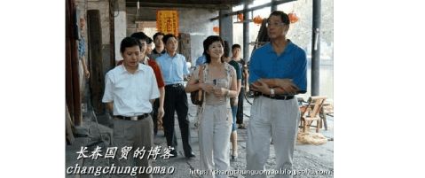 ＂北大才女＂张泉灵简介