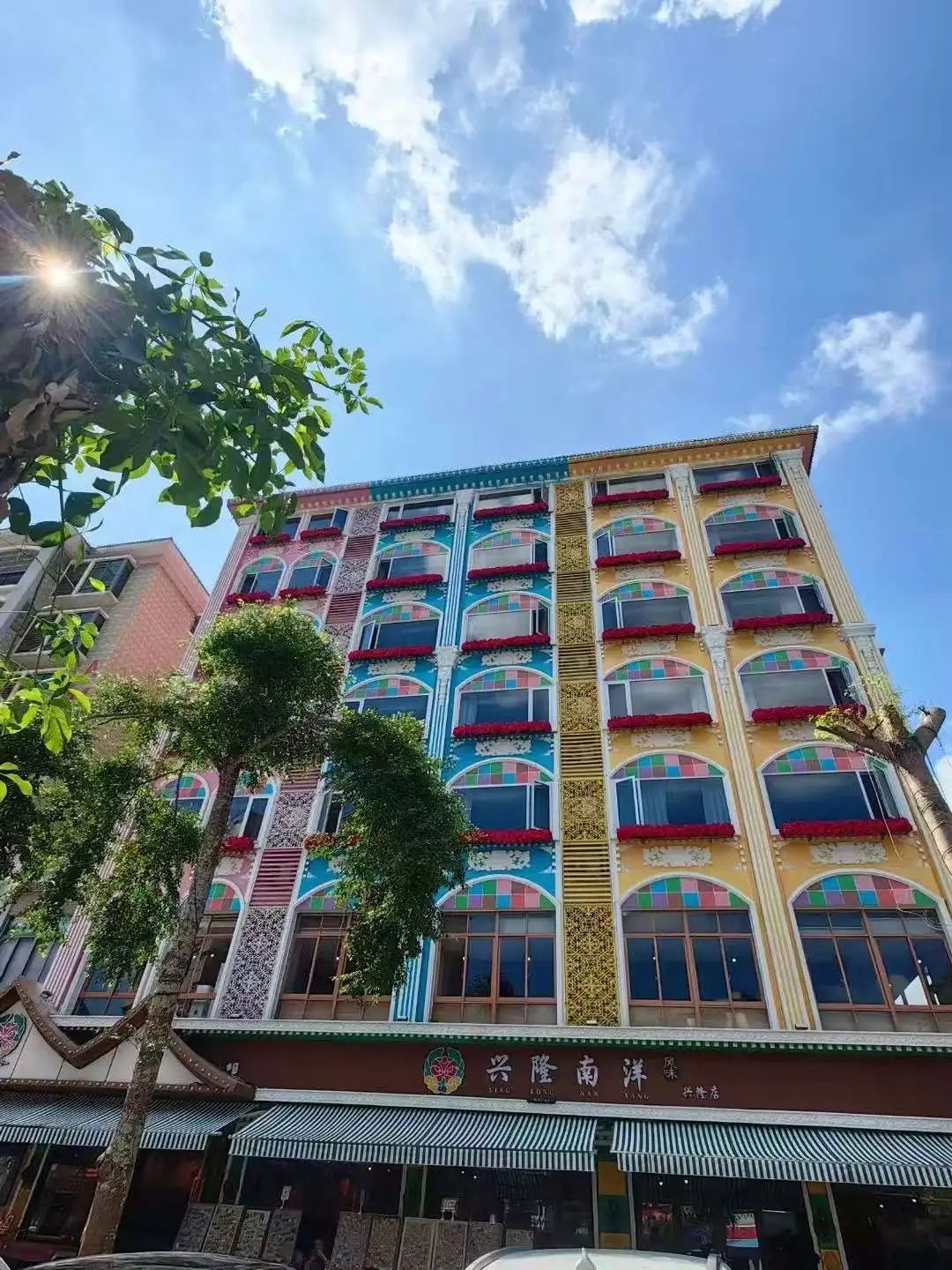 聚焦万宁高质量发展④丨政策加持+消费场景升级 万宁市场迸发活力