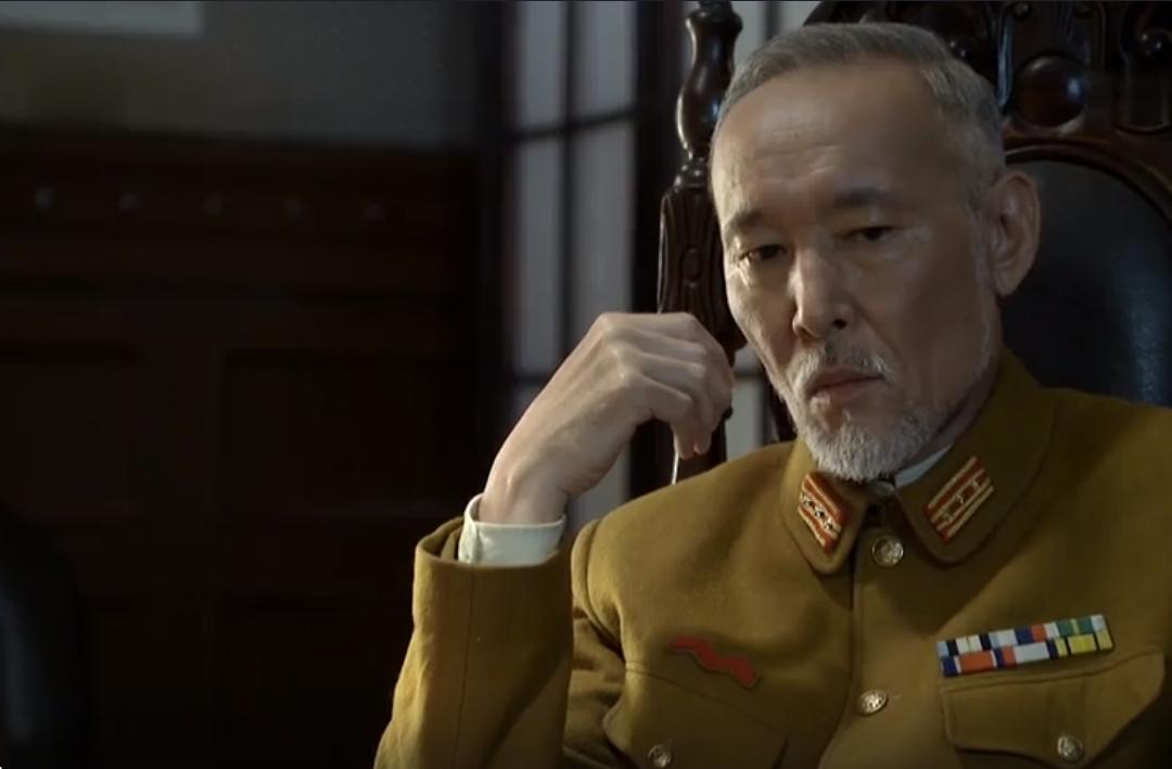 再读《伪装者》：才知伪装最成功的不是明楼，而是胆小怕事的明堂