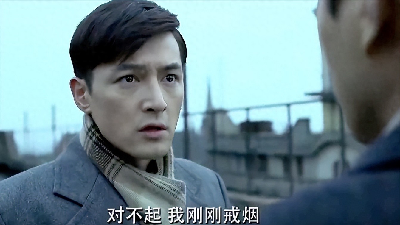 三看《伪装者》：才懂为何明楼的一句话，会吓得明台“连连后退”