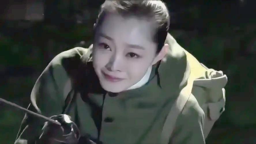 三看《伪装者》：才懂为何明楼的一句话，会吓得明台“连连后退”
