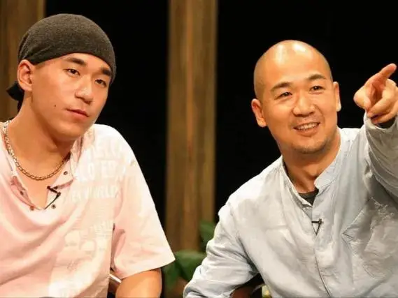 定居泰国的张默高调到让父亲张国立也无能为力了！