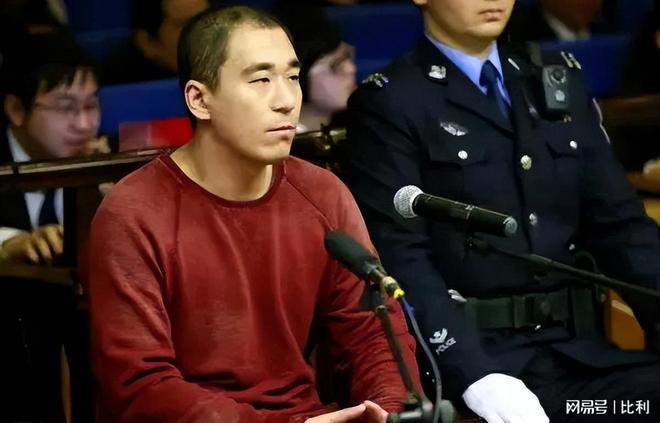 张国立与罗秀春离婚36年：他再婚有烦恼，她至今单身牵挂儿子