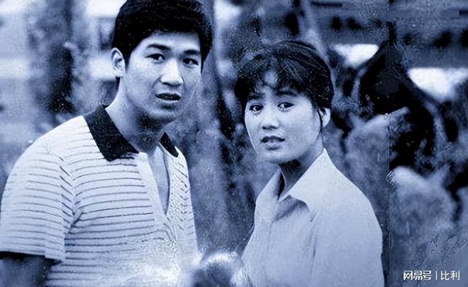 张国立与罗秀春离婚36年：他再婚有烦恼，她至今单身牵挂儿子