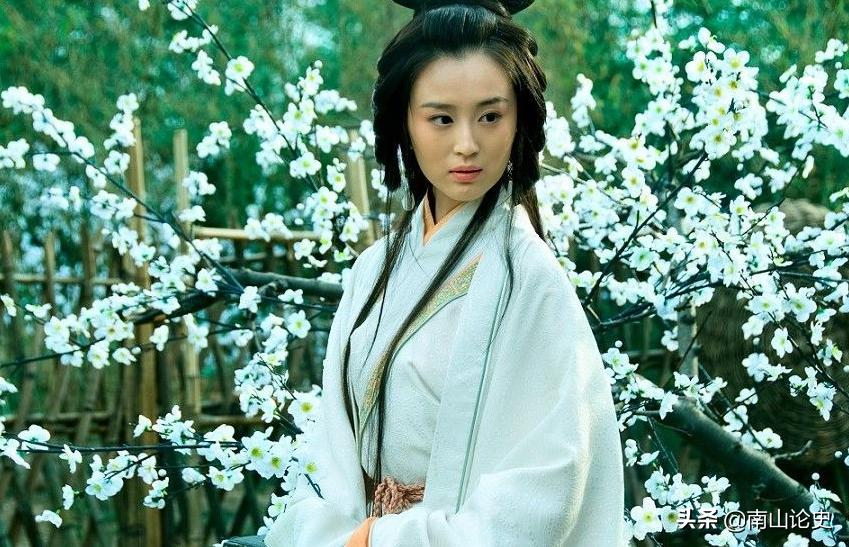 周氏家族的基因有多强？从周瑜至今人才济济，其61代孙无人不知