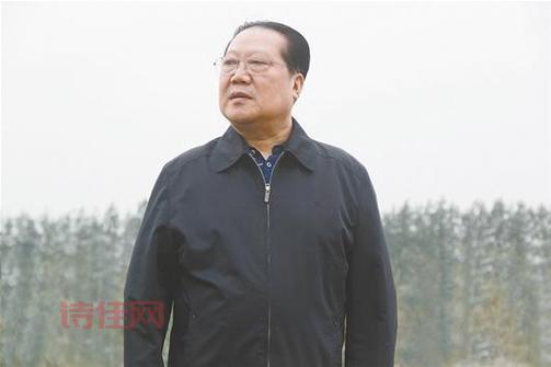 谭功炎