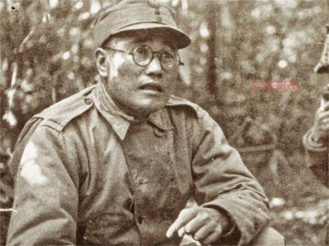 谭功炎