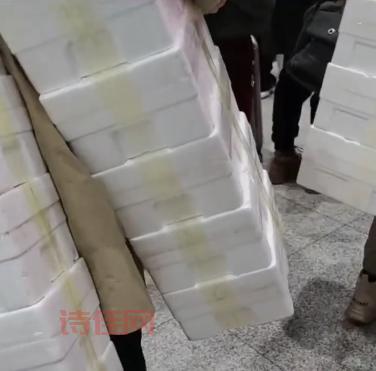 想去丹东站？记得带泡沫箱子，不然你都不好意思！