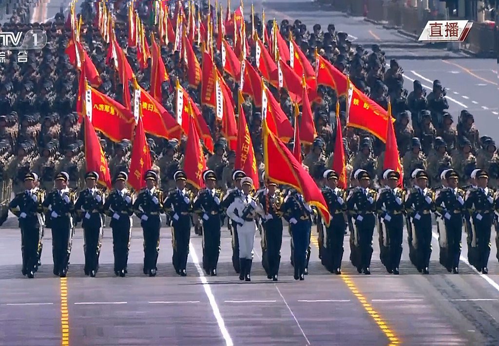 台出席阅兵名单出炉，重量级人物都已抵京，绿营暴怒，蓝营不装了