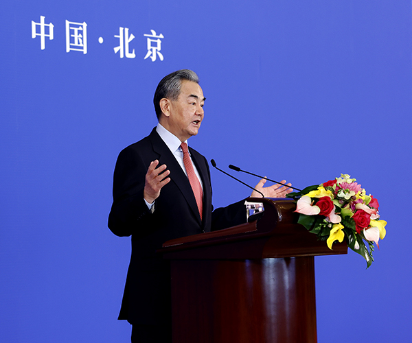 勇立时代潮头，展现责任担当 ——在2024年国际形势与中国外交研讨会上的演讲