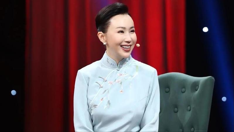 11个美女，是央视各频道的“当家花旦”，最性感的是“六公主”